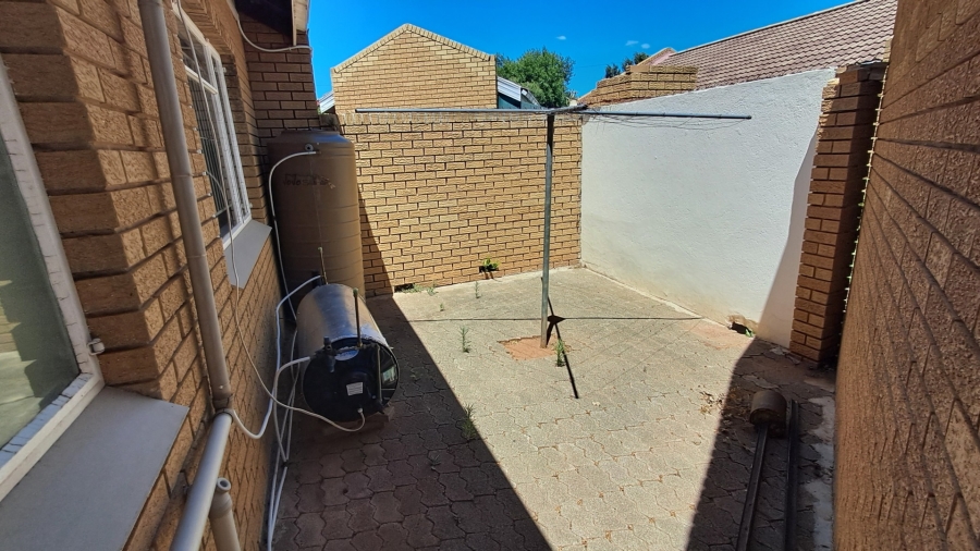 2 Bedroom Property for Sale in Brandfort Free State